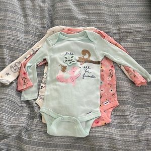 Gerber long sleeve onesies